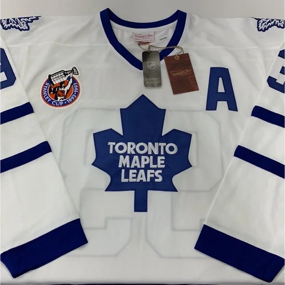 Doug Gilmour Toronto Maple Leafs Mitchell & Ness Vintage Hockey Jersey - Picture 2 of 9